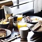 Grand Pigalle Experimental 4*