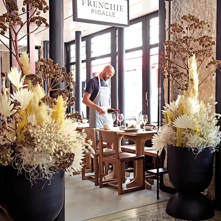 Grand Pigalle Experimental 4* باريس