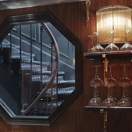 Grand Pigalle Experimental 4*