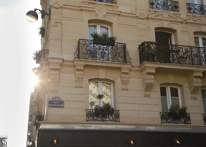 Отель Grand Pigalle Experimental Париж