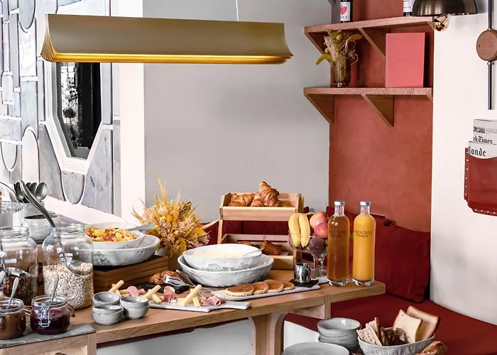 Отель Grand Pigalle Experimental 4*