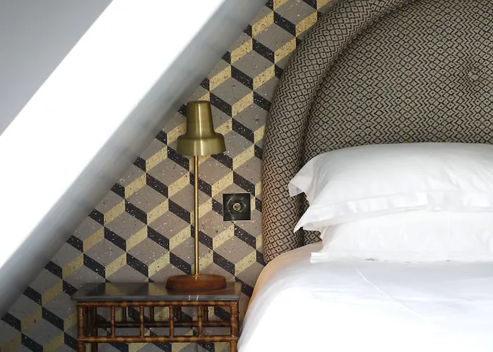 Отель Grand Pigalle Experimental Париж