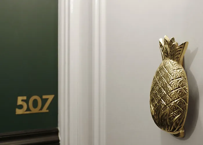 Grand Pigalle Experimental Отель Париж