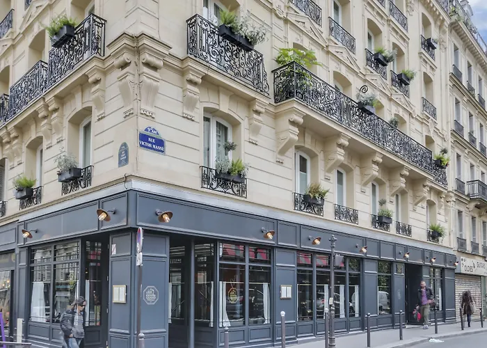 Отель Grand Pigalle Experimental 4*